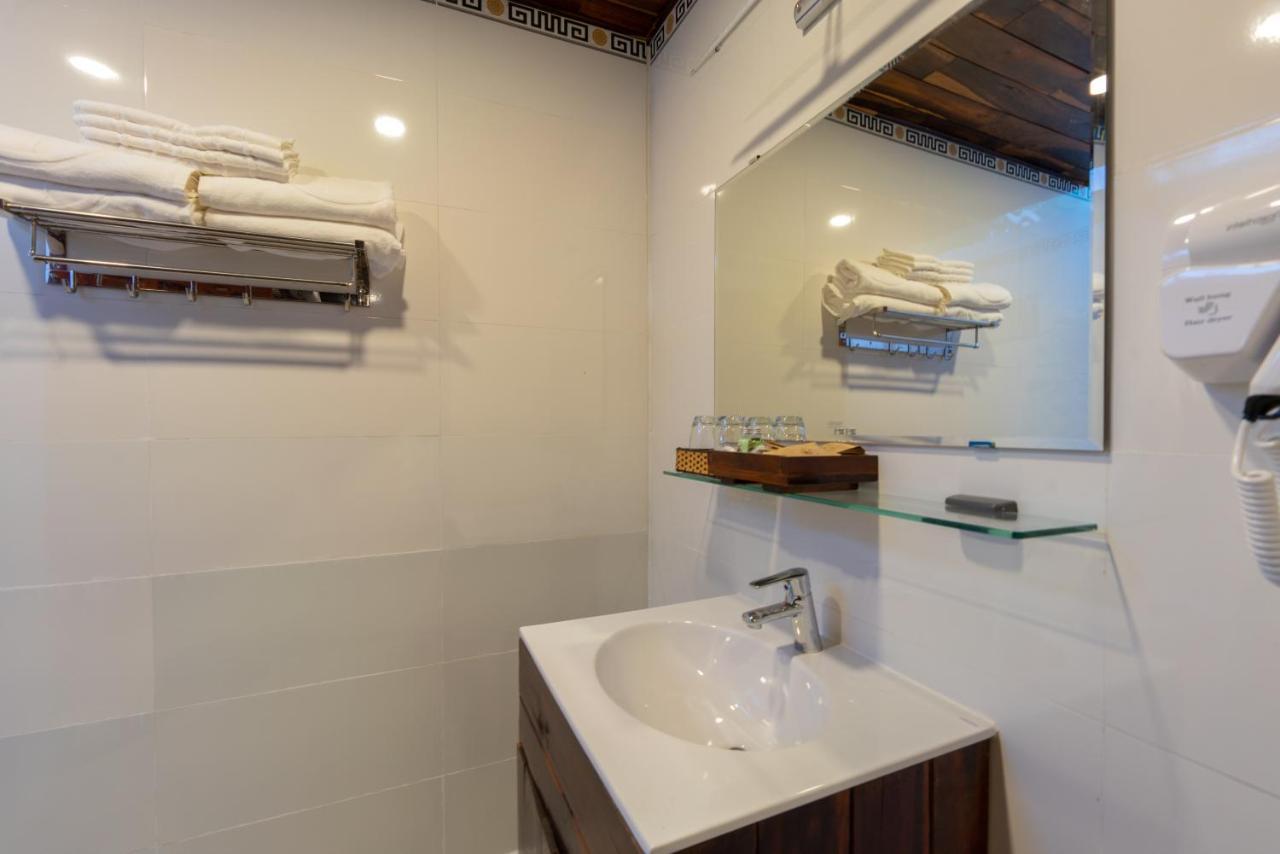 Anna Pham Bungalow - Friendly Local Duong Dong Exterior foto