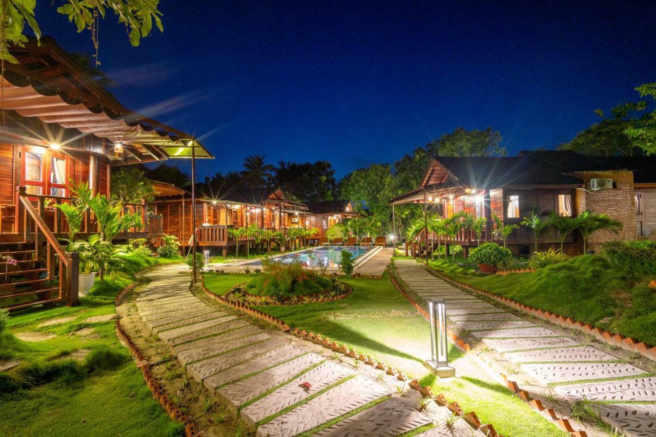 Anna Pham Bungalow - Friendly Local Duong Dong Exterior foto